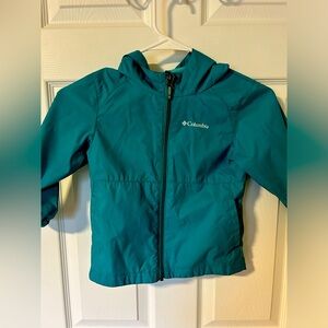 Girls 4T rain jacket. Great condition. Zipper work perfect.